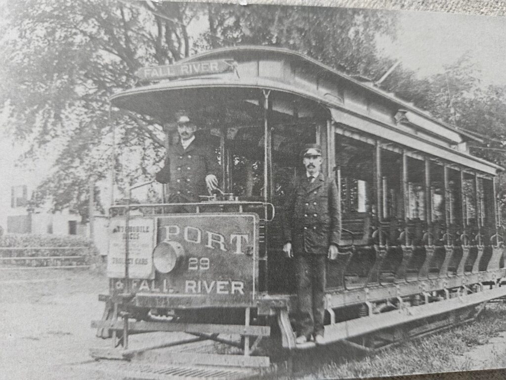 Historical Trolley Tour of Portsmouth